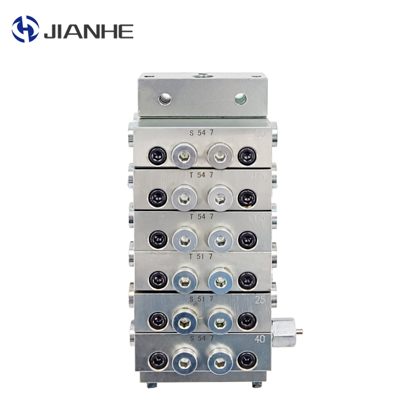 M2500G Auto Lube System Progressive Divider Valves
